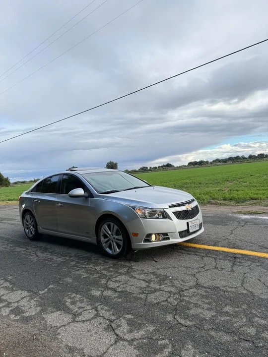 2012 Chevrolet Cruze - Image 2 of 14
