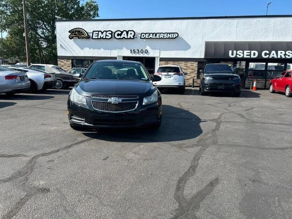 2012 Chevrolet Cruze - Image 2 of 11