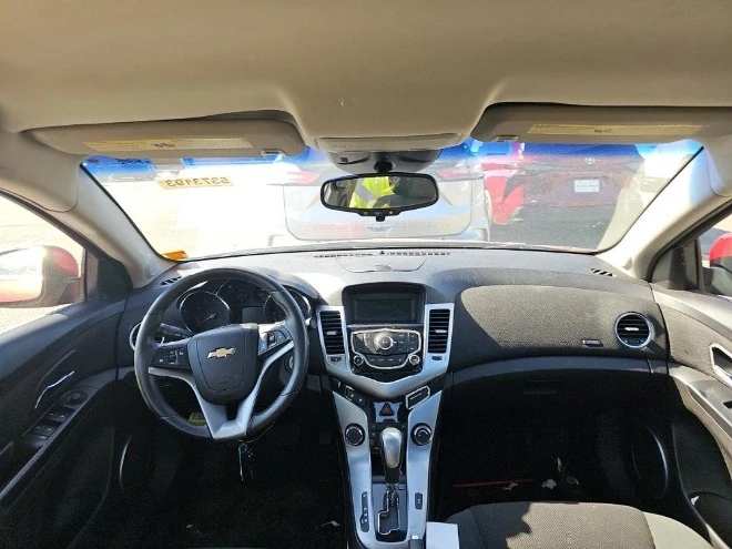 2012 Chevrolet Cruze - Image 9 of 10