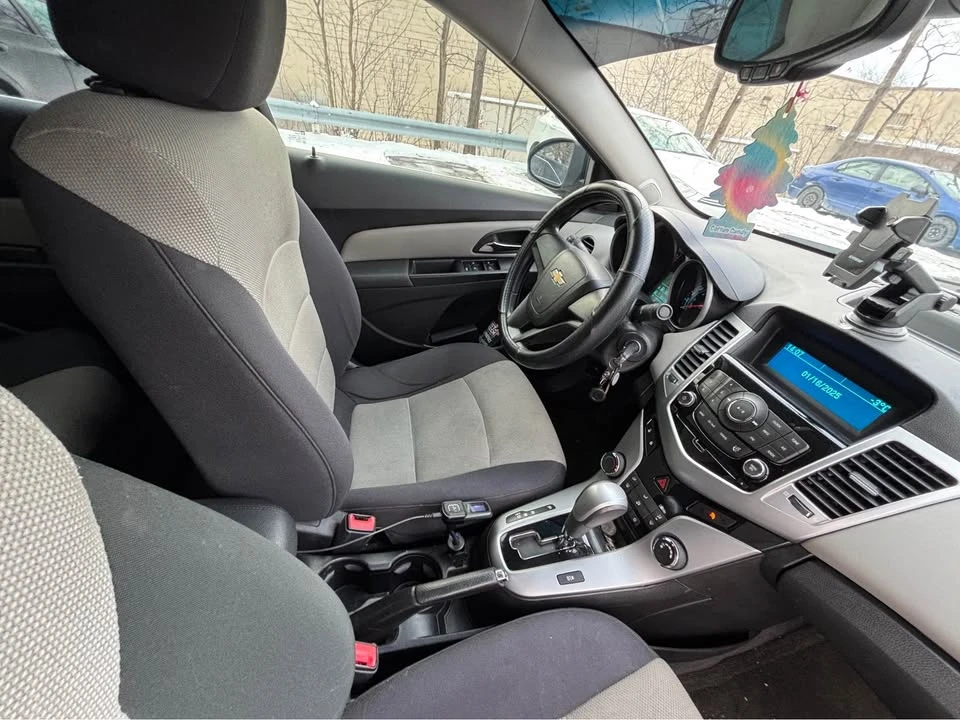 2012 Chevrolet Cruze - Image 12 of 15