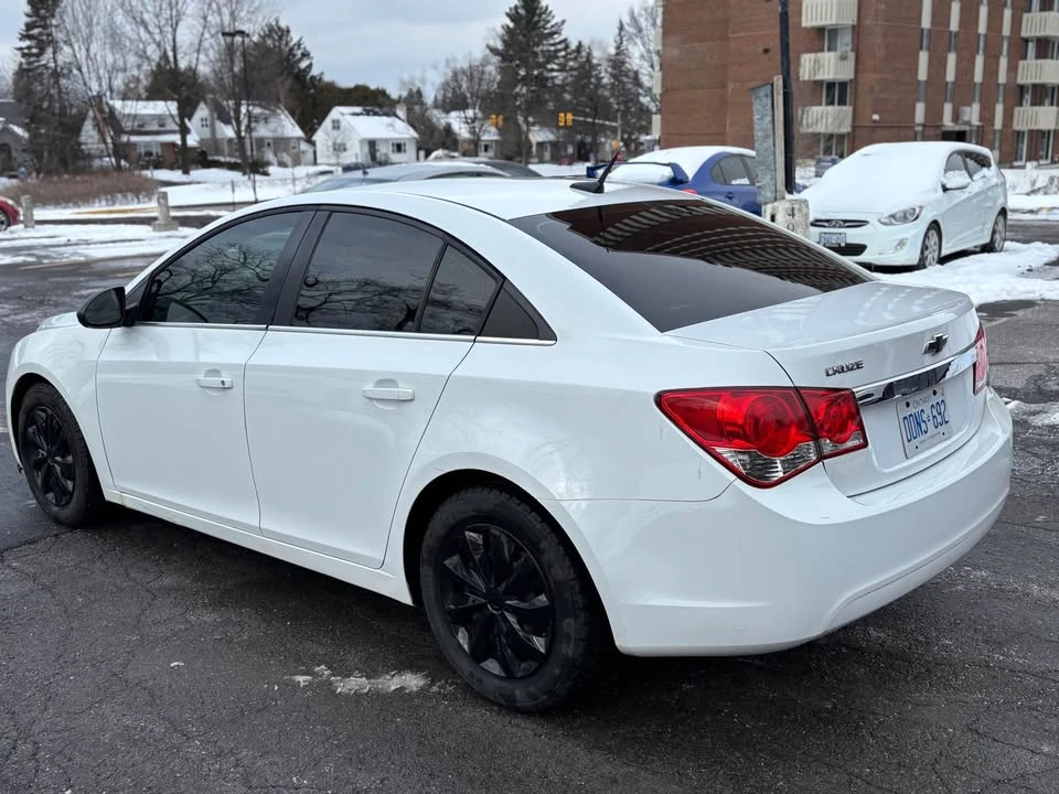 2012 Chevrolet Cruze - Image 5 of 15