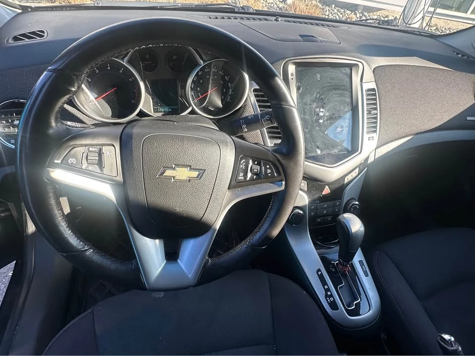 2012 Chevrolet Cruze - Image 6 of 8