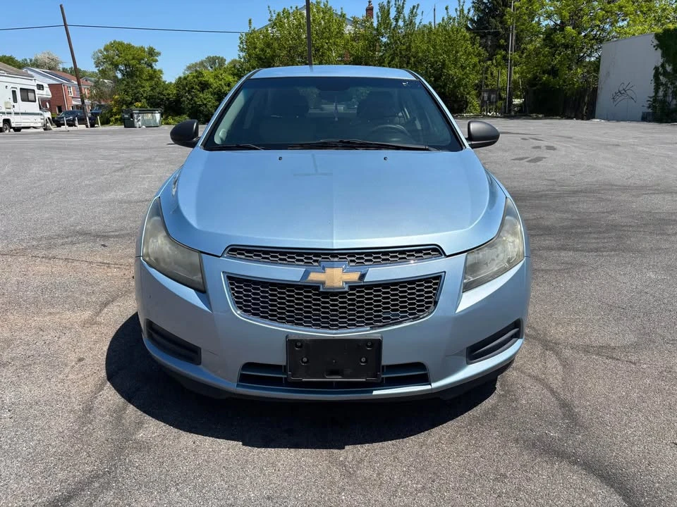 2012 Chevrolet Cruze - Image 2 of 12