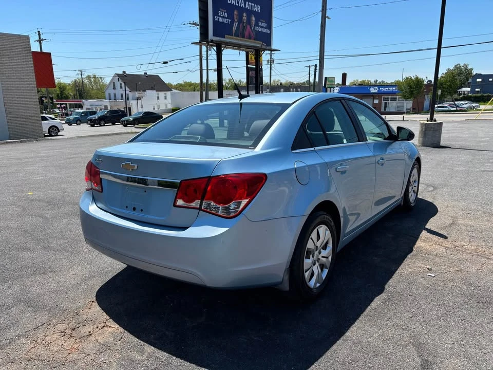 2012 Chevrolet Cruze - Image 5 of 12