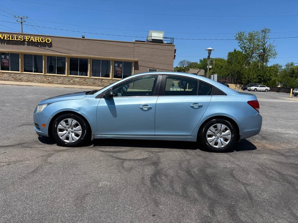 2012 Chevrolet Cruze - Image 8 of 12