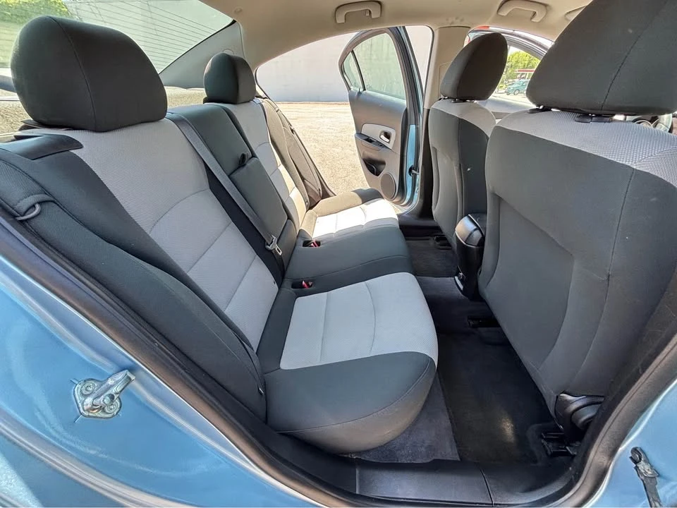 2012 Chevrolet Cruze - Image 10 of 12