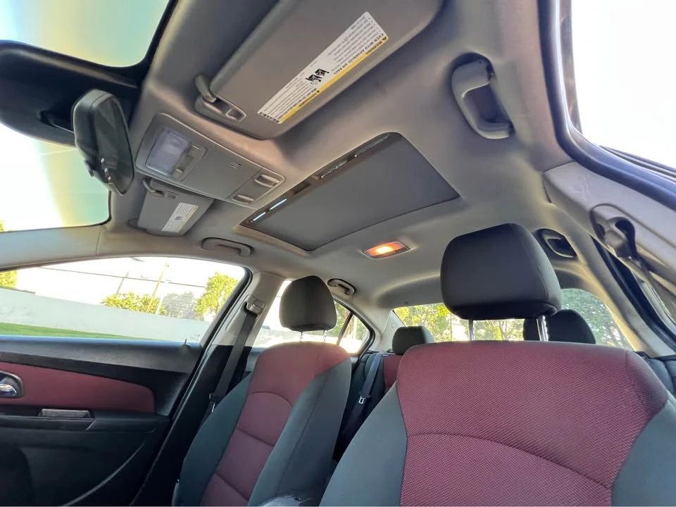 2012 Chevrolet Cruze - Image 15 of 16