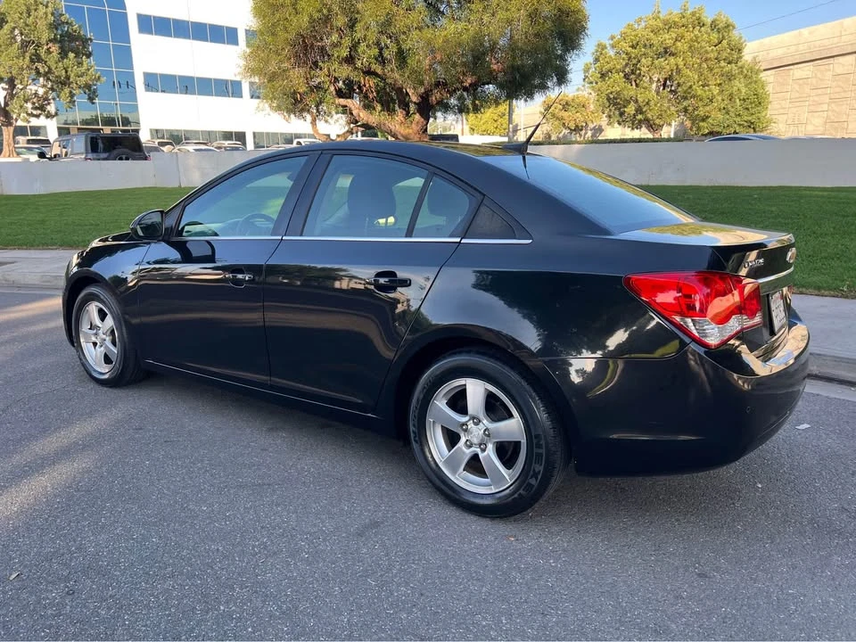 2012 Chevrolet Cruze - Image 2 of 16