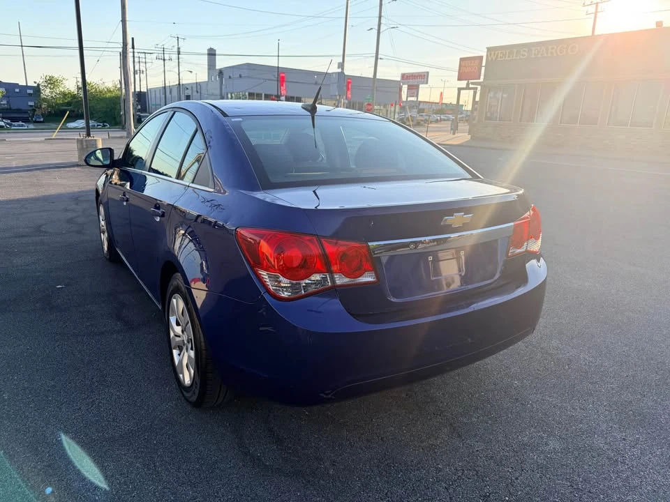 2012 Chevrolet Cruze - Image 8 of 11