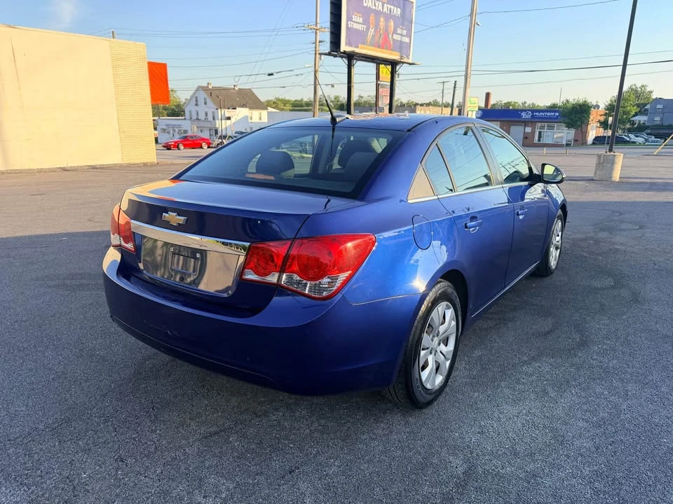 2012 Chevrolet Cruze - Image 6 of 11