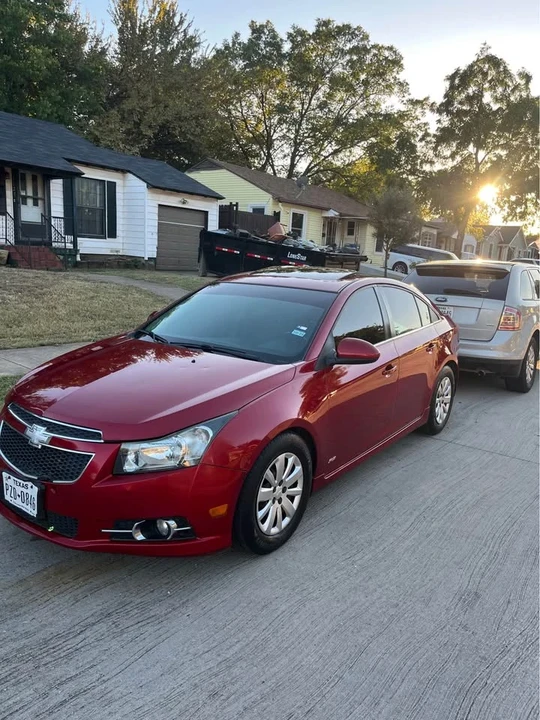 2012 Chevrolet Cruze - Image 2 of 10
