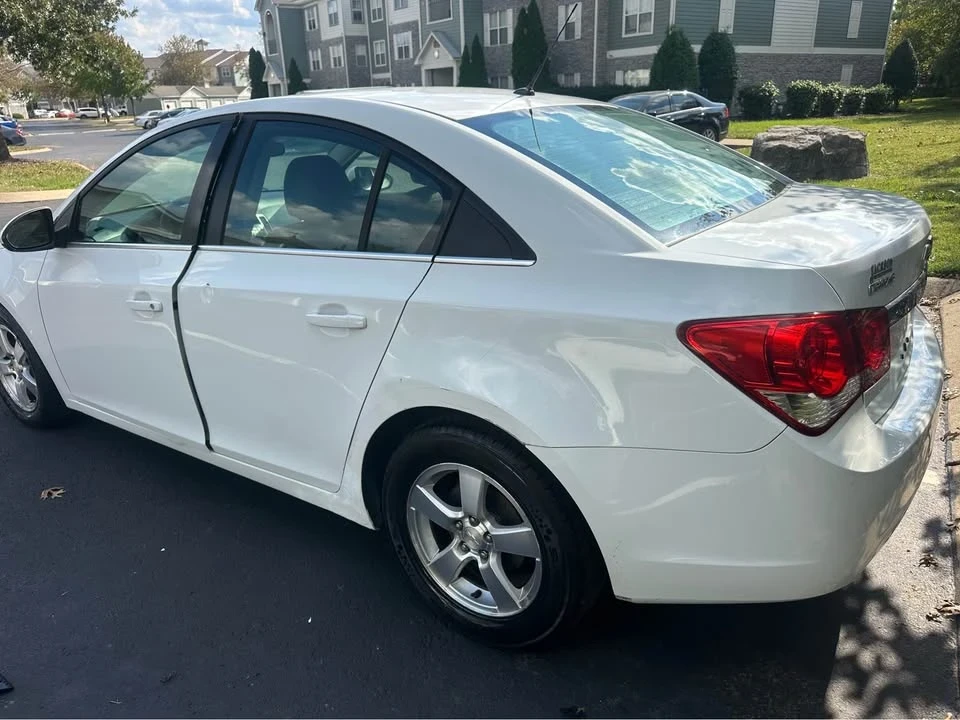 2012 Chevrolet Cruze - Image 4 of 8