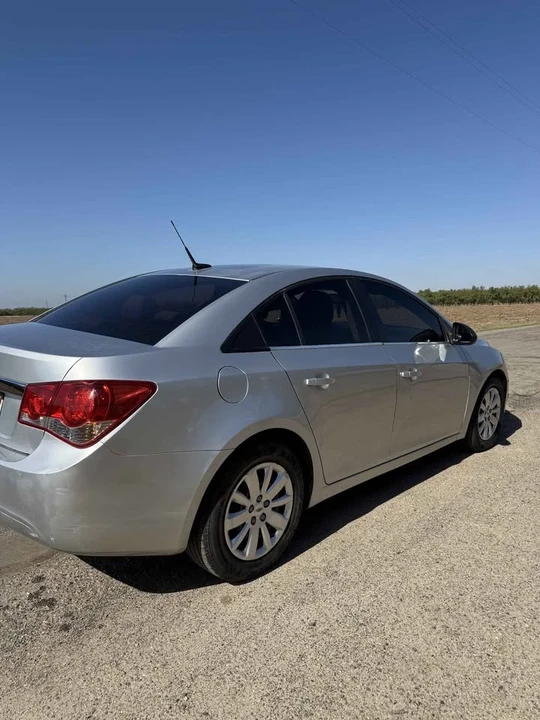 2012 Chevrolet Cruze - Image 6 of 7