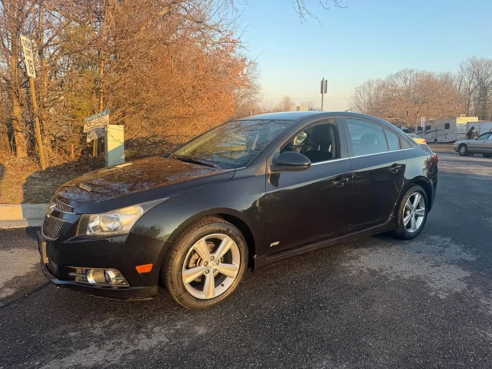 2012 Chevrolet Cruze - Image 2 of 11