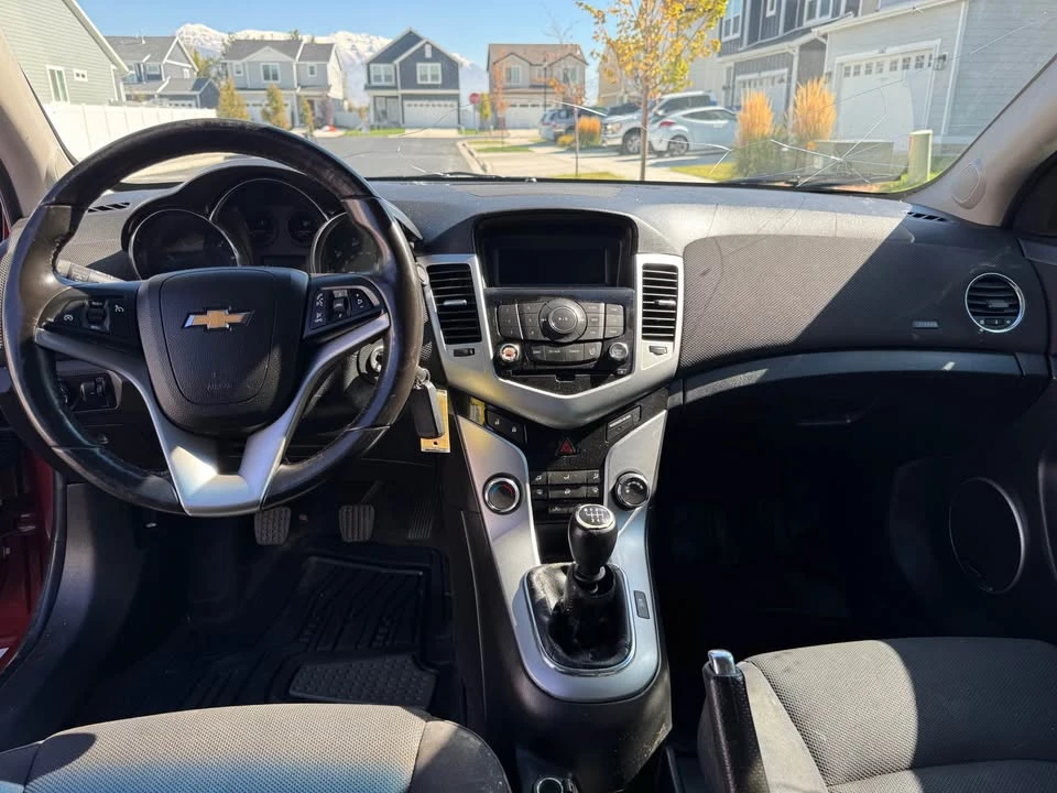 2012 Chevrolet Cruze - Image 6 of 7