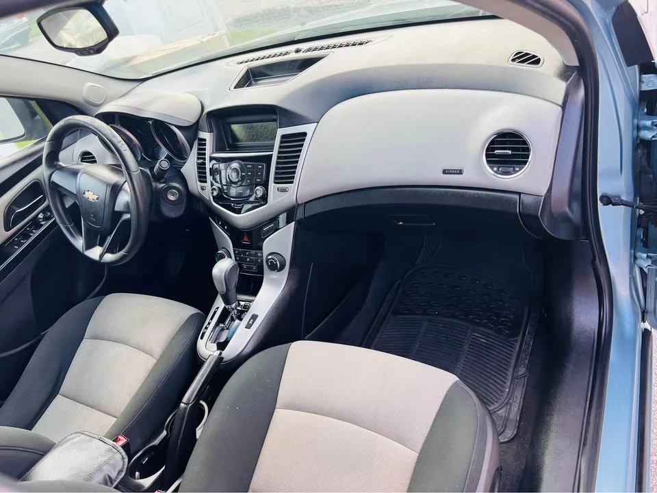 2012 Chevrolet Cruze - Image 8 of 12