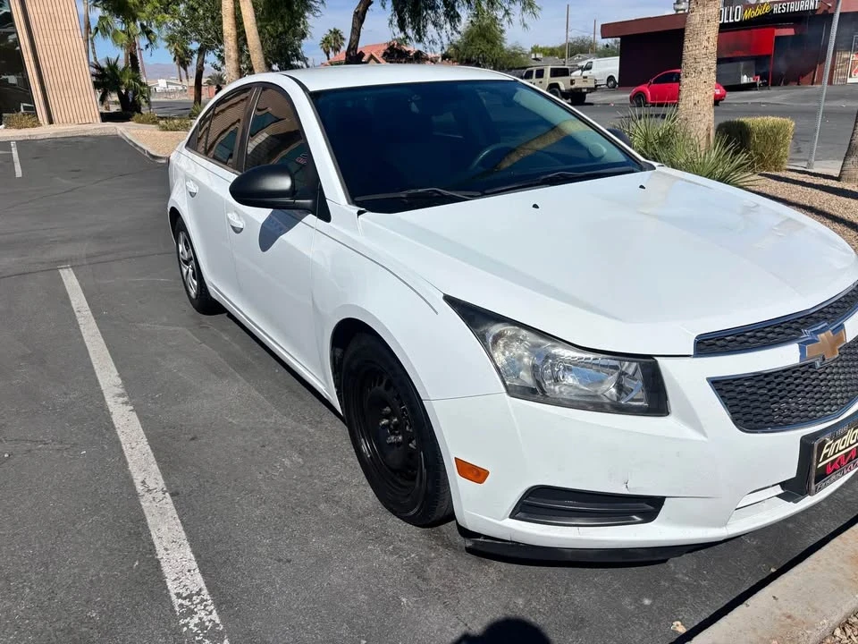 2012 Chevrolet Cruze - Image 2 of 8