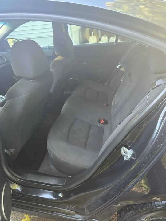 2012 Chevrolet Cruze - Image 6 of 7