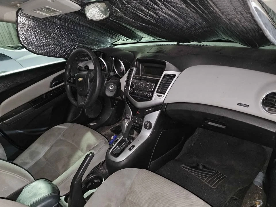 2012 Chevrolet Cruze - Image 4 of 4