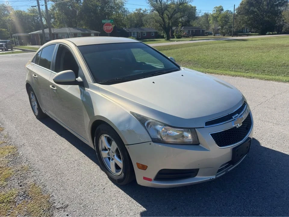 2012 Chevrolet Cruze - Image 2 of 9