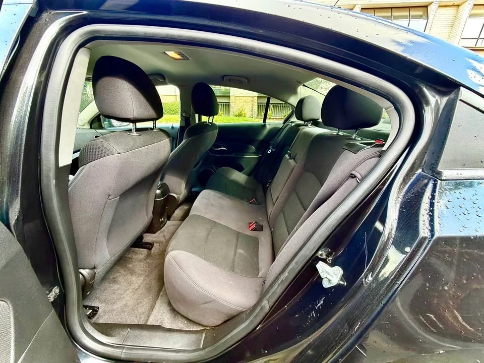 2012 Chevrolet Cruze - Image 8 of 9