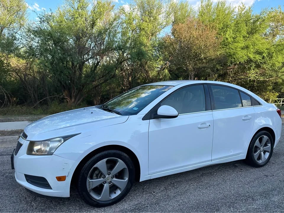 2012 Chevrolet Cruze - Image 9 of 15