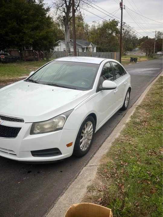 2012 Chevrolet Cruze - Image 2 of 8