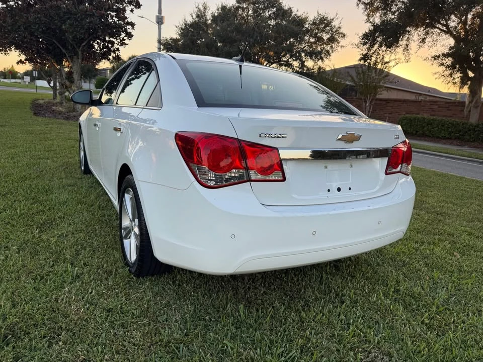 2012 Chevrolet Cruze - Image 4 of 17