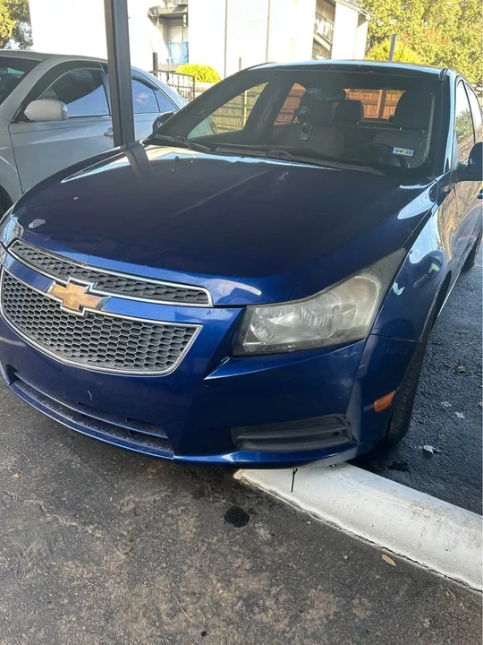 2012 Chevrolet Cruze - Image 2 of 4