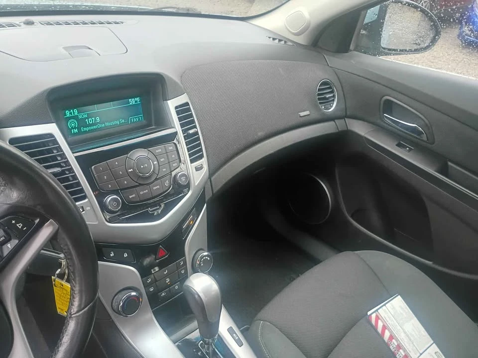 2012 Chevrolet Cruze - Image 7 of 8