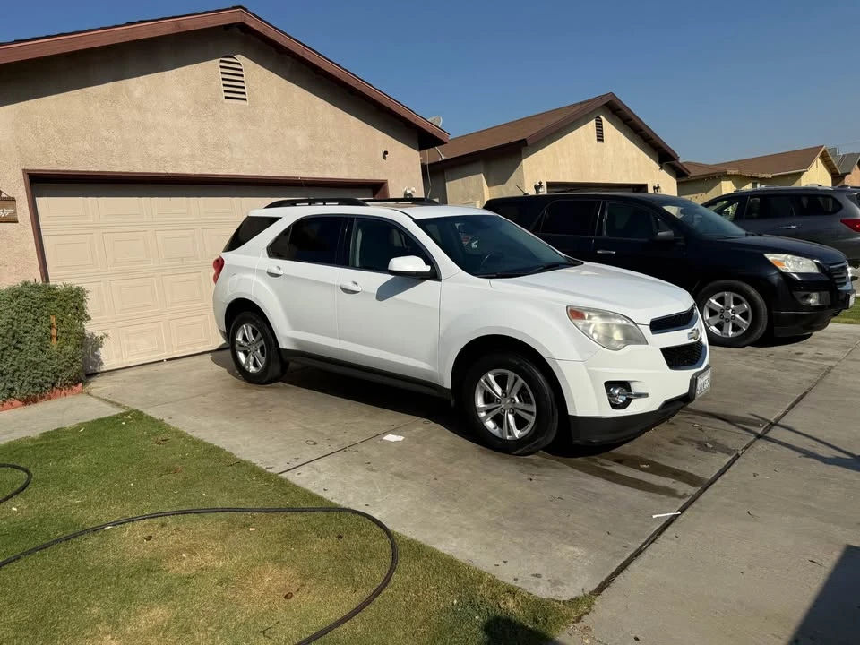 2012 Chevrolet Equinox - Image 2 of 15