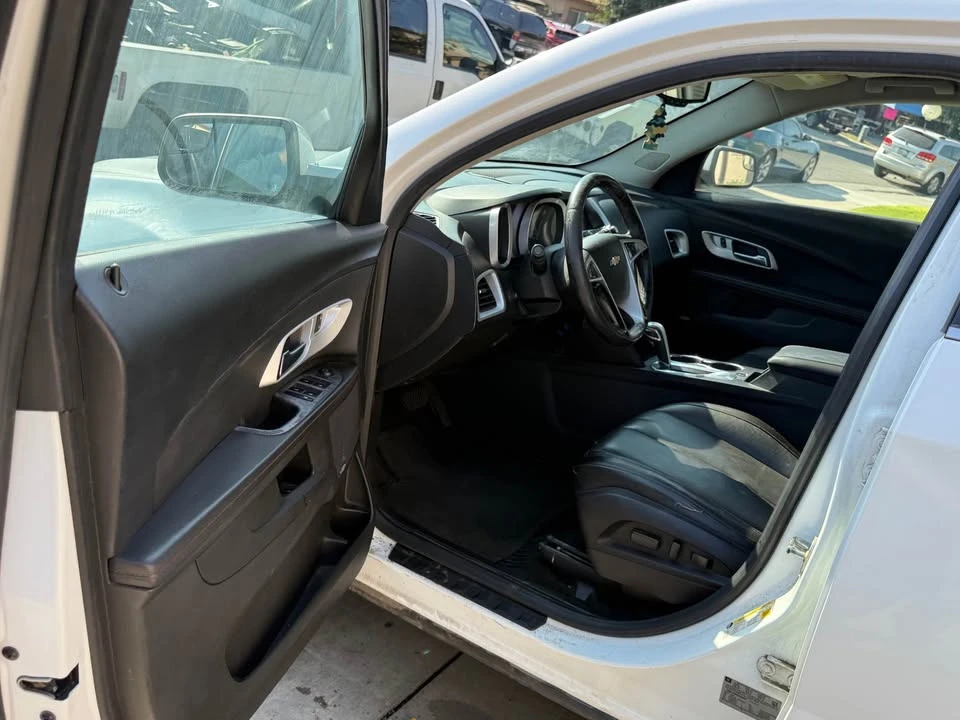2012 Chevrolet Equinox - Image 8 of 15