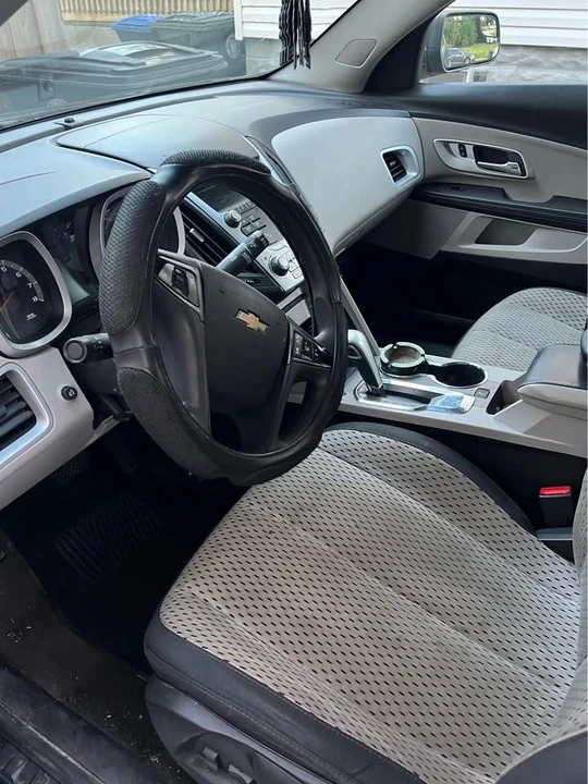 2012 Chevrolet Equinox - Image 2 of 5