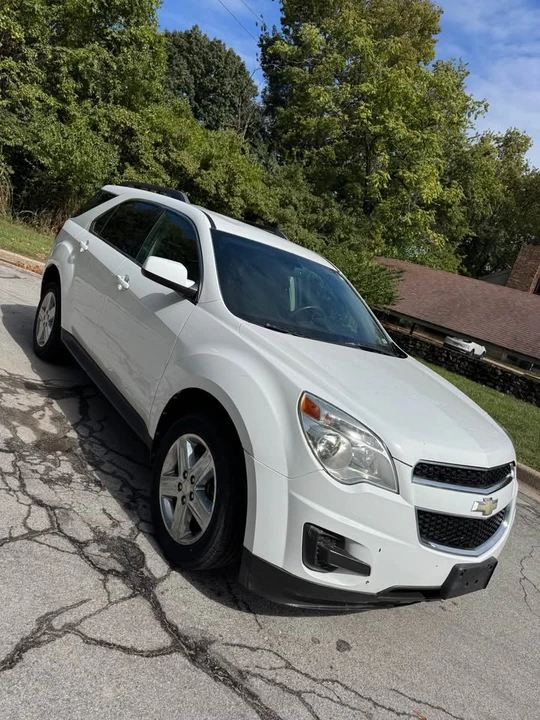 2012 Chevrolet Equinox - Image 2 of 15