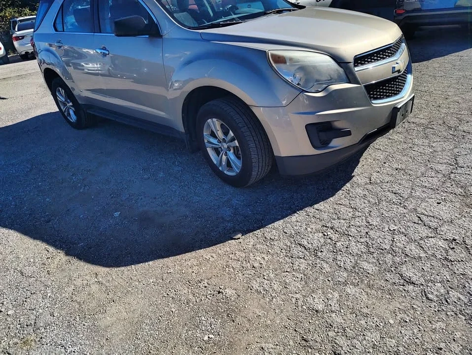 2012 Chevrolet Equinox - Image 2 of 10