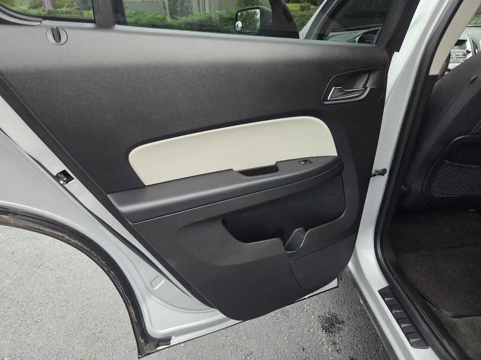 2012 Chevrolet Equinox - Image 10 of 18