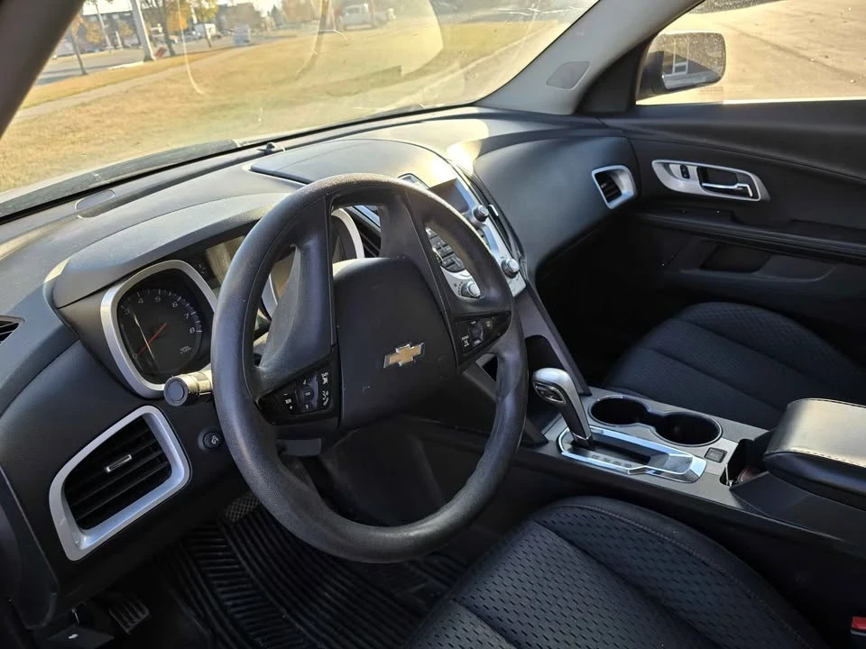 2012 Chevrolet Equinox - Image 5 of 8