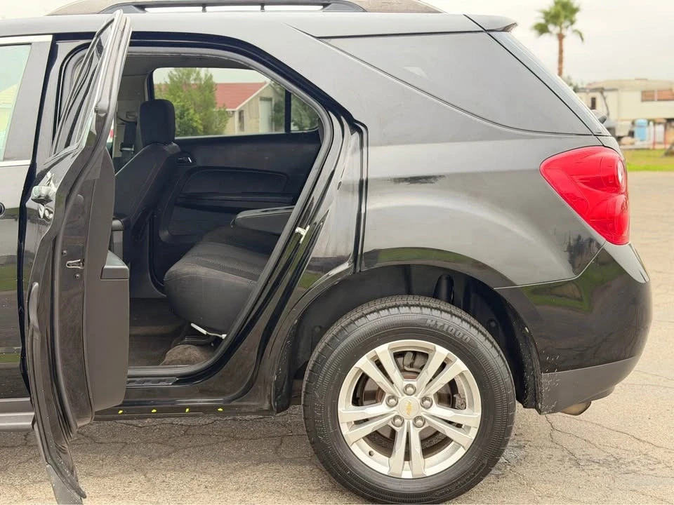 2012 Chevrolet Equinox - Image 9 of 17