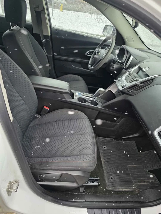 2012 Chevrolet Equinox - Image 6 of 8