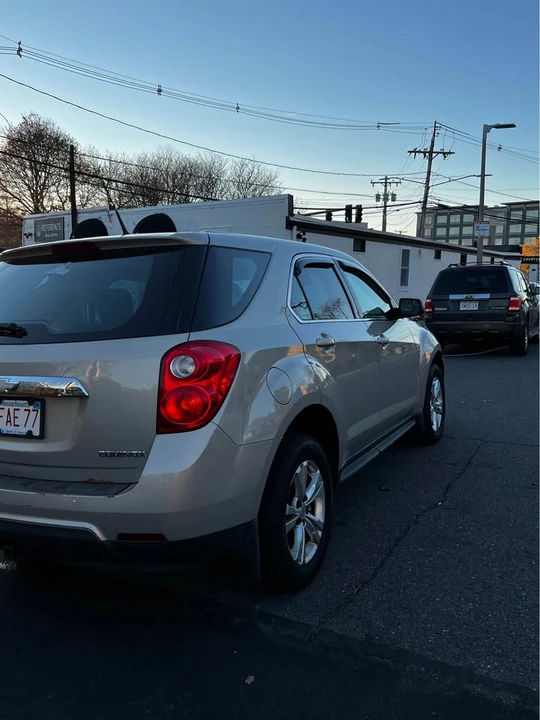 2012 Chevrolet Equinox - Image 2 of 10