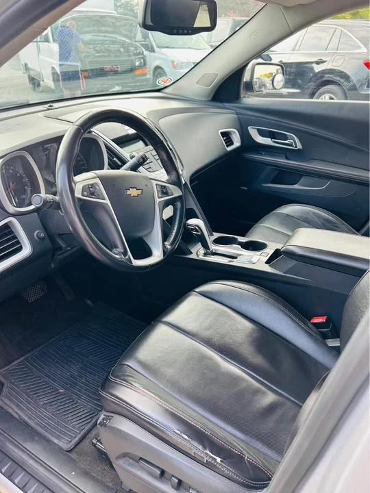 2012 Chevrolet Equinox - Image 6 of 7