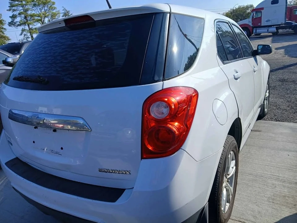 2012 Chevrolet Equinox - Image 7 of 8