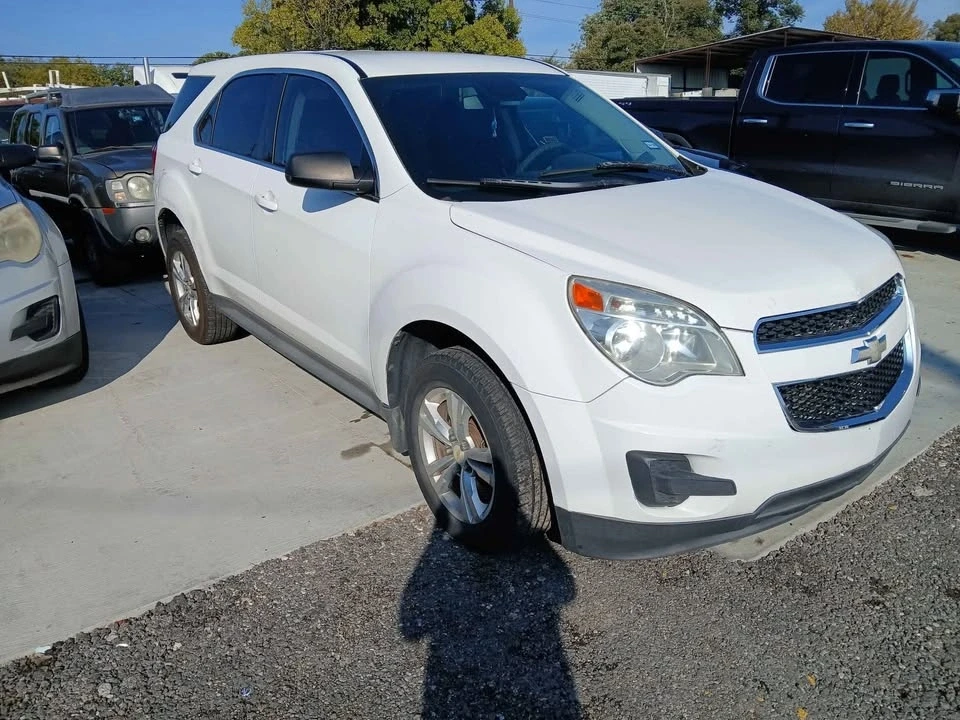 2012 Chevrolet Equinox - Image 2 of 8