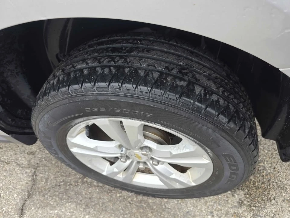 2012 Chevrolet Equinox - Image 10 of 18