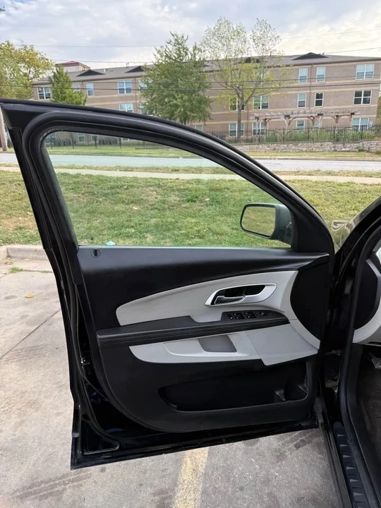 2012 Chevrolet Equinox - Image 10 of 11