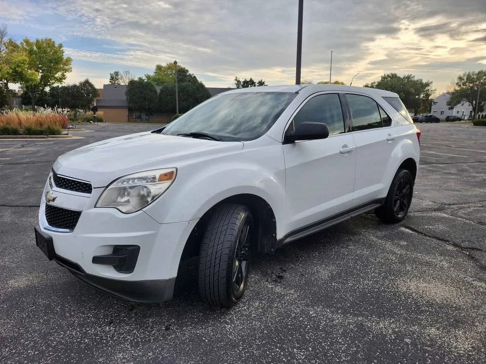 2012 Chevrolet Equinox - Image 2 of 12
