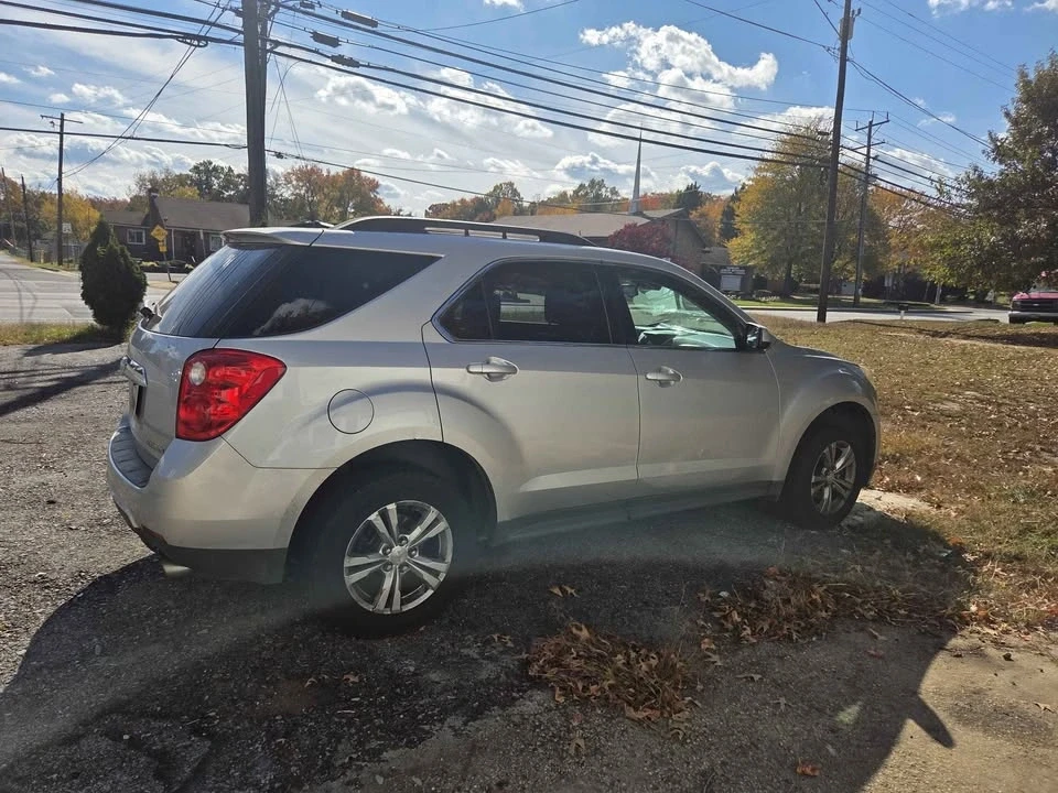 2012 Chevrolet Equinox - Image 2 of 5