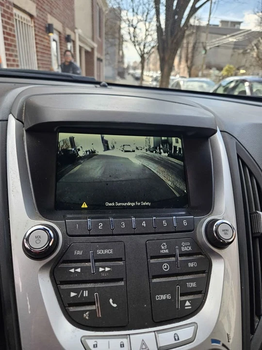 2012 Chevrolet Equinox - Image 2 of 20