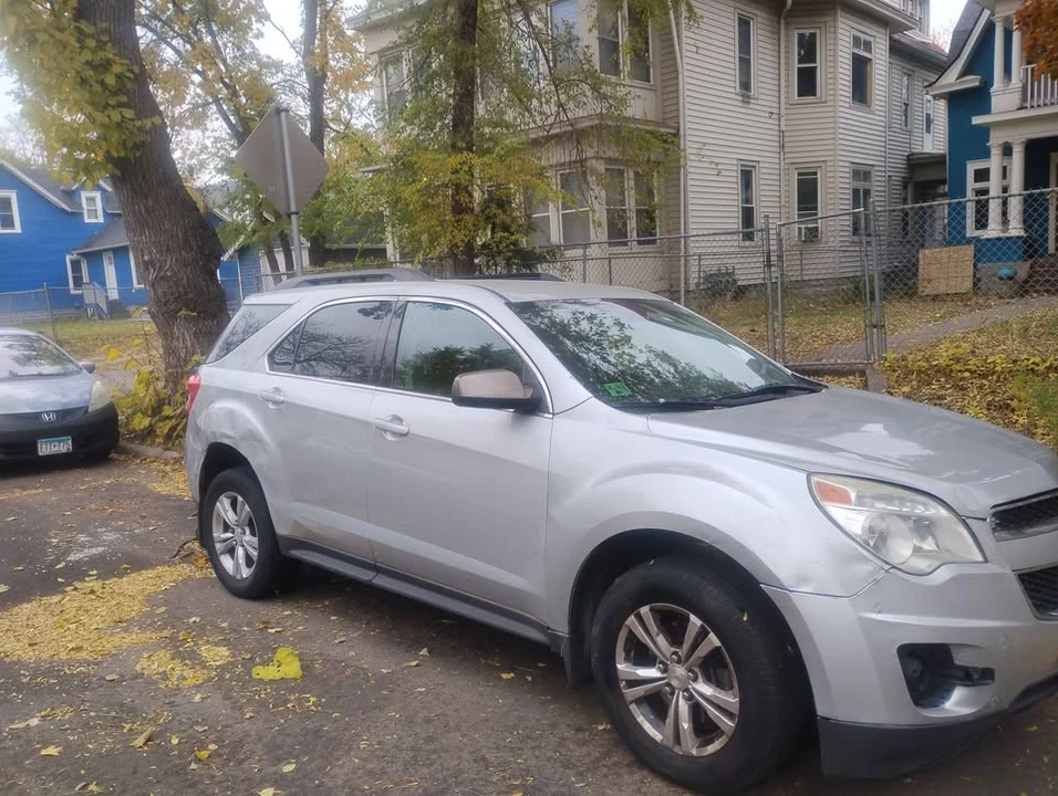 2012 Chevrolet Equinox - Image 3 of 4