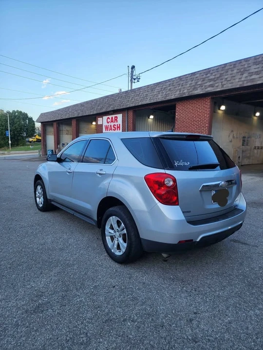 2012 Chevrolet Equinox - Image 5 of 10